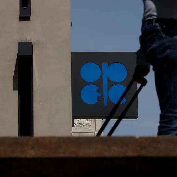 OPEC+ ministers meet to discuss additional oil output cuts