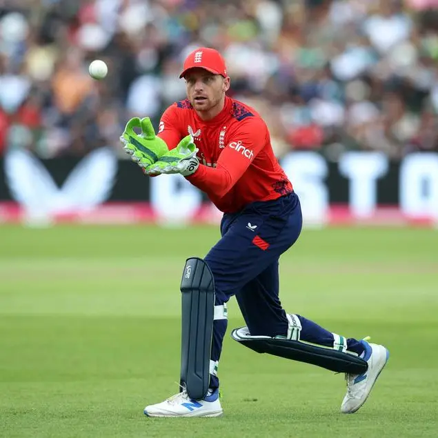 Buttler knock guides England to 23-run victory over Pakistan