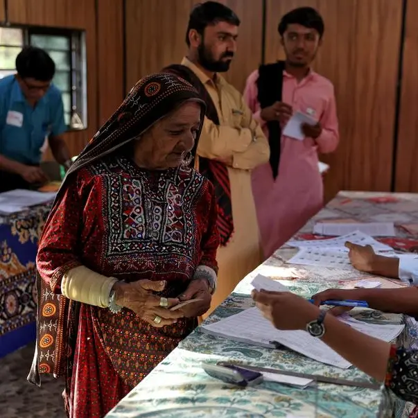 Voting resumes as Kashmir poised to oppose Modi