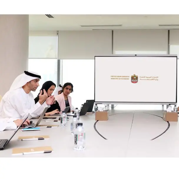 UAE and Malaysia discuss strengthening economic and trade ties