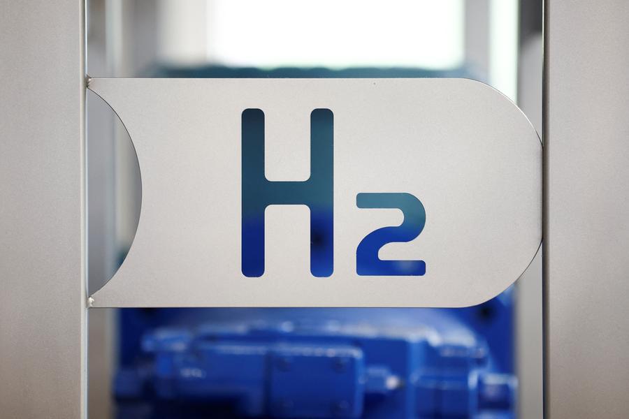 Vietnam aims to produce 100,000-500,000 tons of hydrogen a year by 2030