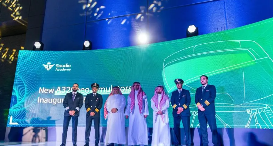 أكاديمية السعودية تدشن جهازي المحاكاة لطائرات ايرباص A320neo