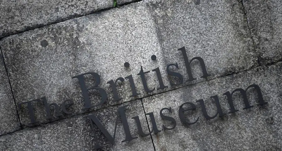 British Museum director quits over stolen treasures