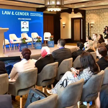 خبراء يدعون إلى إصلاحات قانونية لتعزيز المشاركة الاقتصادية والمساواة القانونية للمرأة في الشرق الأوسط وشمال أفريقيا