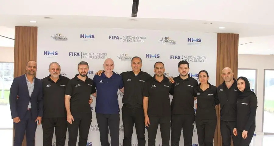FIFA President commends UAE's focus on advancing sports medicine