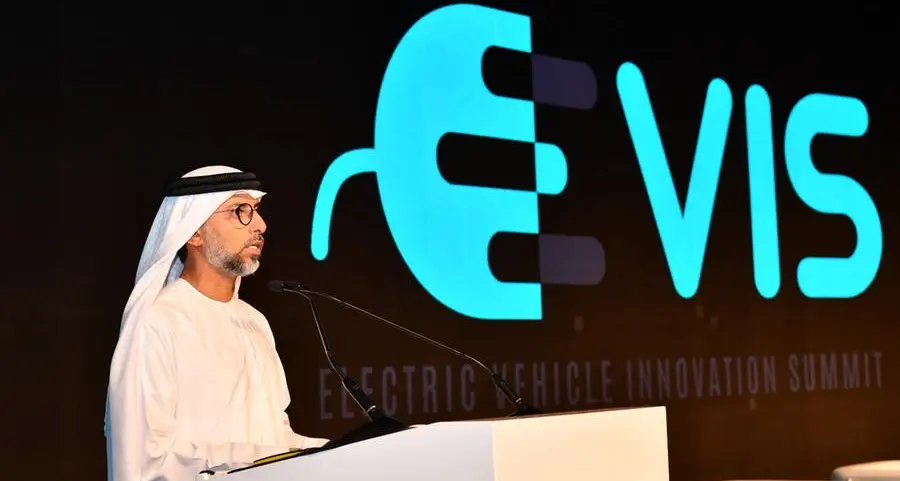 سهيل المزروعي: التحول إلى المركبات الكهربائية في الإمارات يشهد نمواً ملحوظاً