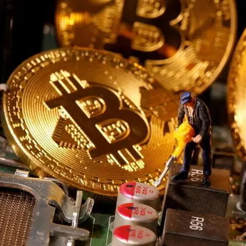 Tumbling bitcoin overshadows El Salvador's crypto conference