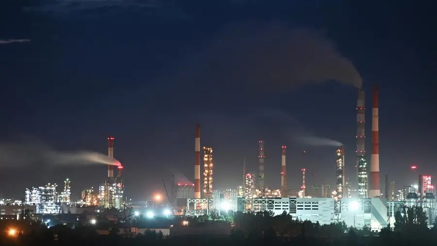 Russia's wholesale gasoline, diesel prices rise