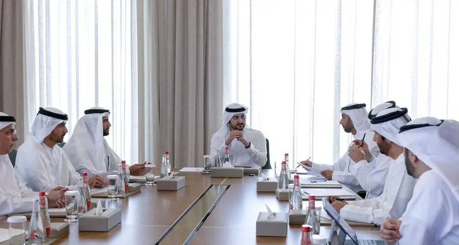 Maktoum bin Mohammed chairs meeting of Dubai Judicial Council