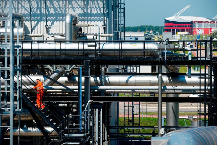 Abu Dhabi TAQA, DUBAL Holding to acquire EGA’s assets for $1.9bln