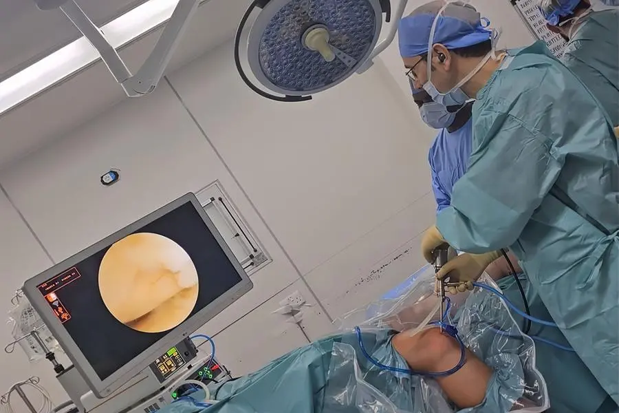 Dr. Massimo Piracci, Specialist Orthopaedic Surgeon at Medcare Orthopaedics & Spine Hospital introduces LARS with artificial ligament. Image Courtesy: Medcare