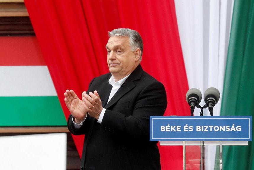Orbán magyar miniszterelnök a növekedés miatt aggódik, nem az infláció miatt