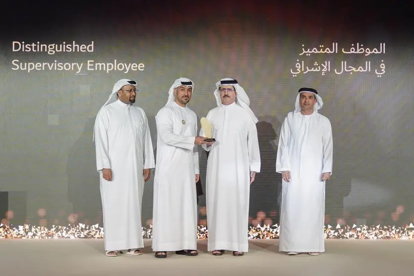 <p>HE Saeed Mohammed Al Tayer honours 266 distinguished employees with Nujoom DEWA awards</p>\\n