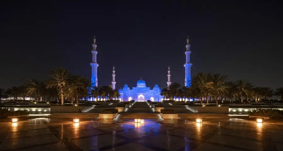 مُحدث: دول عربية تعلن الأربعاء أول أيام عيد الفطر