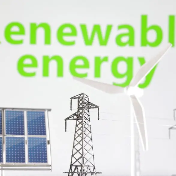 إنفنيتي باور توقع مذكرة تفاهم مع مجموعة كوبلوزوس للتعاون في تطوير مشروعات الطاقة المتجددة
