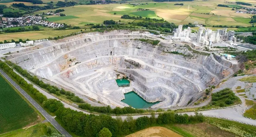 Saudi to invite bids for 8 new mines