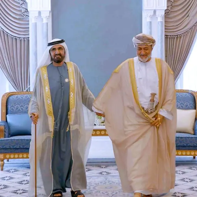Sheikh Mohammed meets with Sultan of Oman, explores new opportunities to strengthen bilateral relations