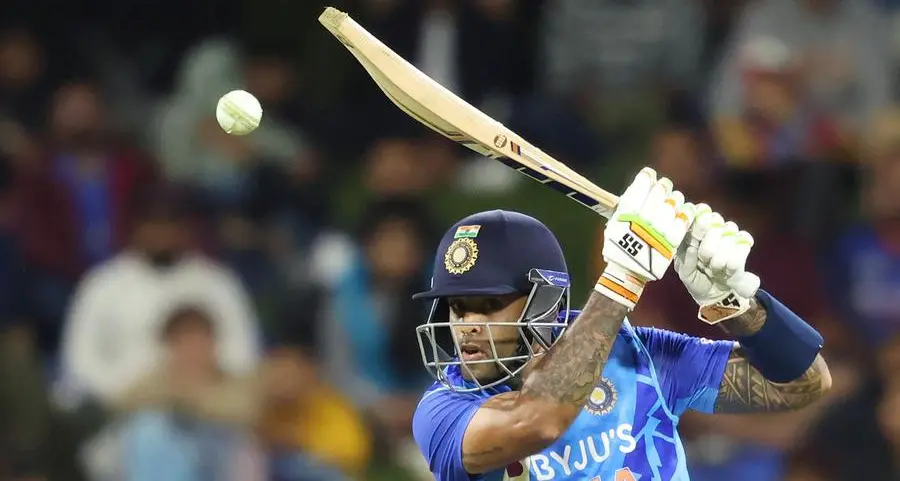 India opt to bowl against Australia in T20 opener