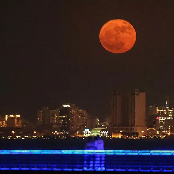 Biggest full moon to brighten Kuwait's sky Thursday
