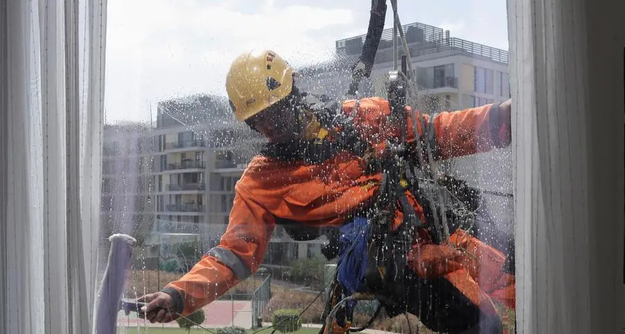 MoHRE announces return of Occupational Heat Stress Prevention Policy from 15th June until 15th September