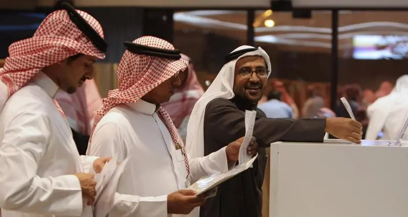 28,100 Saudis join private employment market for first time in March