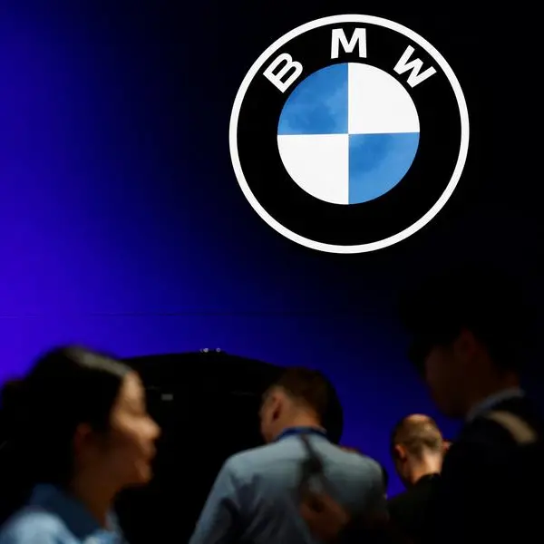 BMW plans to bring its first hydrogen car onto the market from 2028