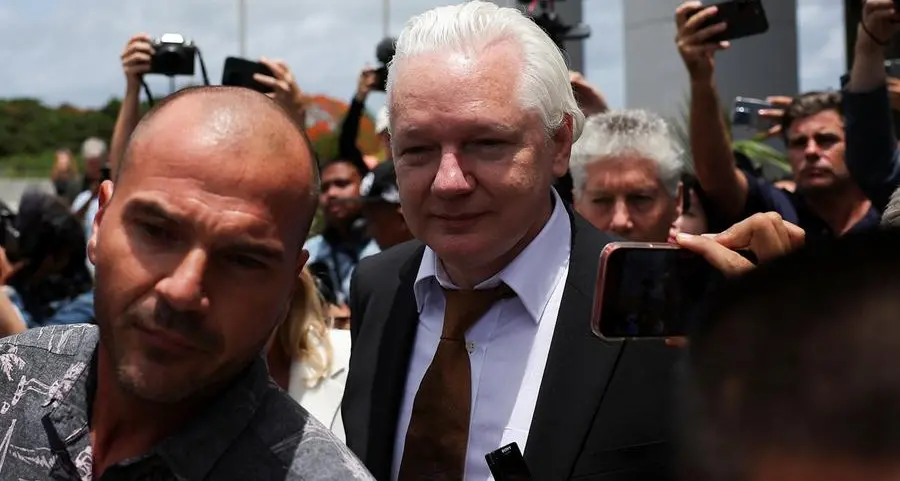 WikiLeaks founder Julian Assange heads to Australia after U.S. guilty plea