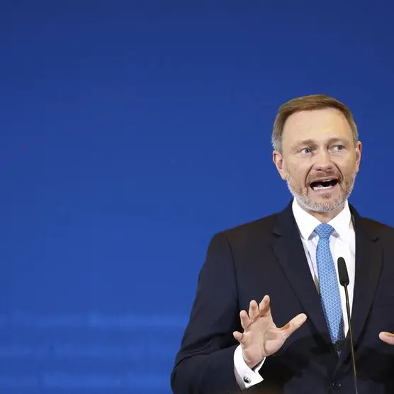 German finance minister announces additional tax cuts