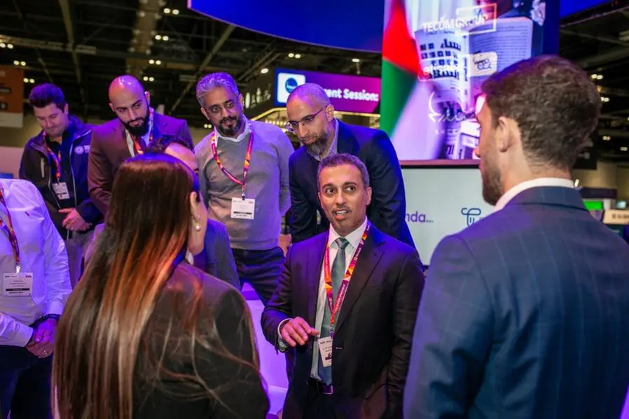 <p>Minister of Education leads the UAE delegation at the Bett EdTech exhibition in London</p>\\n