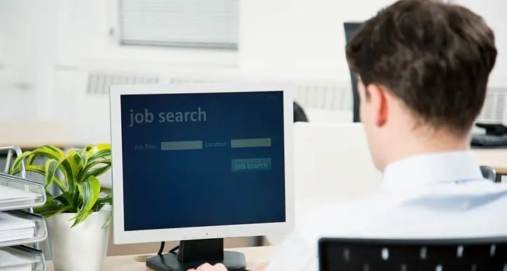 Saudi ministry warns against dealing with bogus sites that advertise fake job opportunities