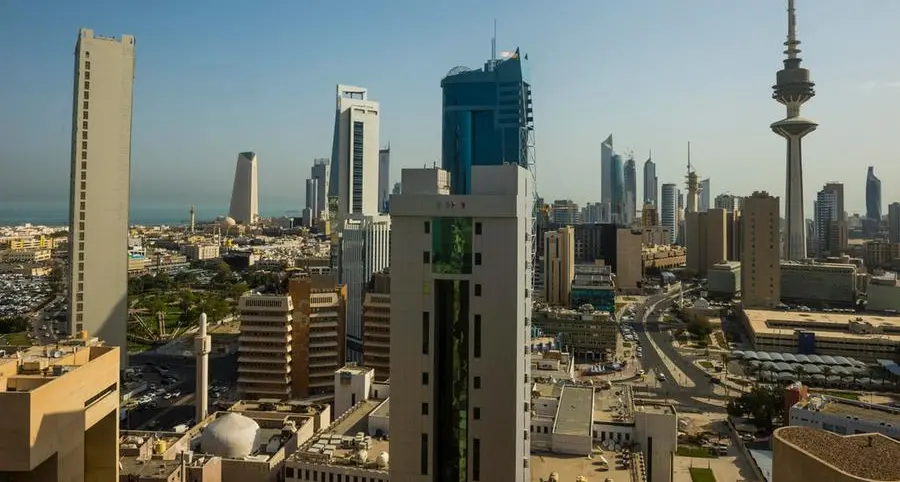 Foreign ministers of Kuwait, Comoros discuss promoting relations