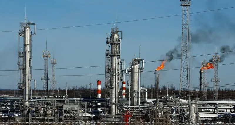 Oil nudges up on escalating Ukraine war, signs of improving China demand