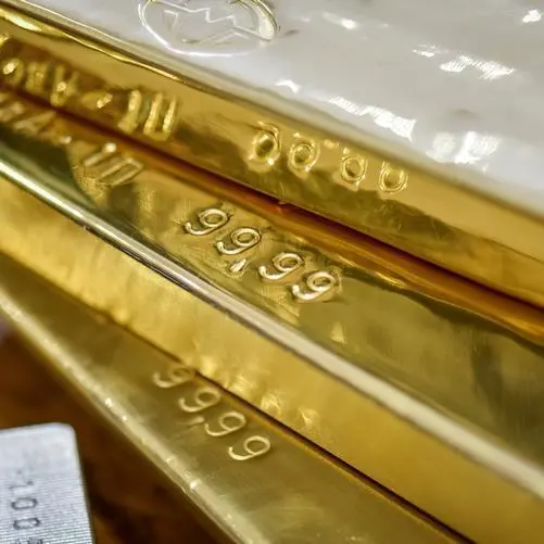 Gold hits two-week peak on increased Fed rate-cut bets