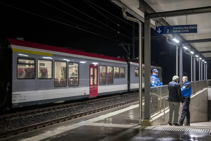 Hostage situation on Swiss train ends with suspect killed