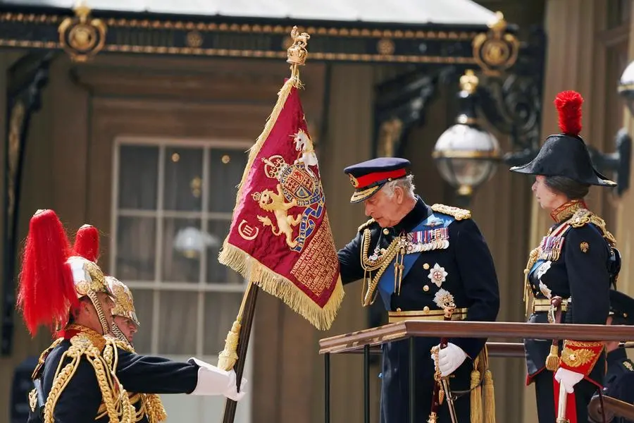 The King presents new Sovereign's Standard to the Blues and Royals at  Buckingham Palace