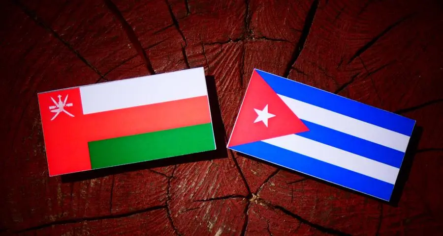 Oman, Cuba discuss economic, commercial cooperation