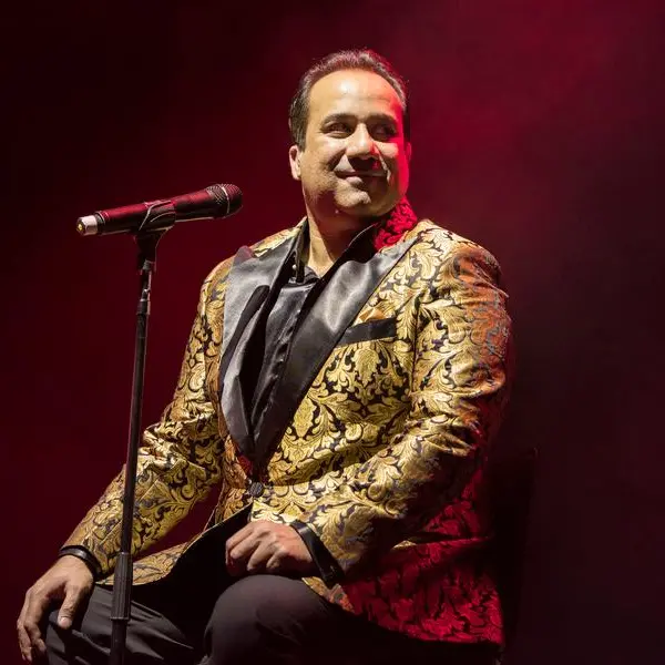 Rahat Fateh Ali Khan apologises after video of him assaulting student goes viral