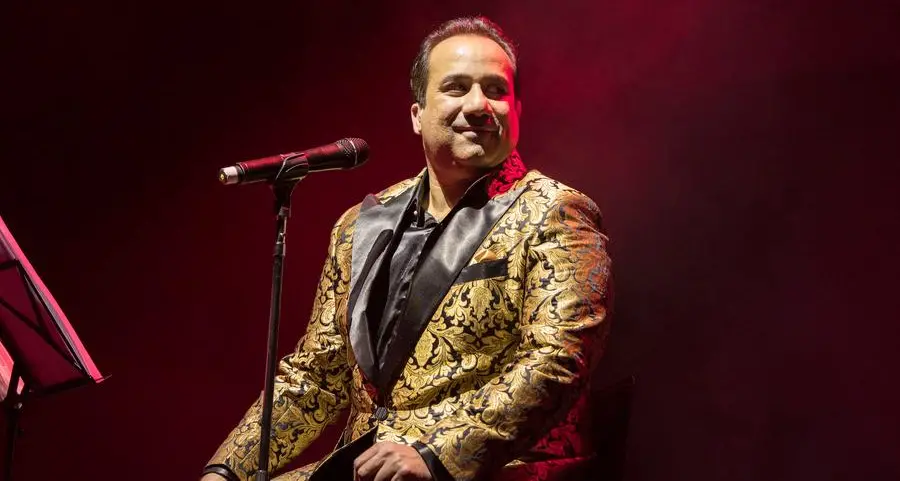 Rahat Fateh Ali Khan apologises after video of him assaulting student goes viral