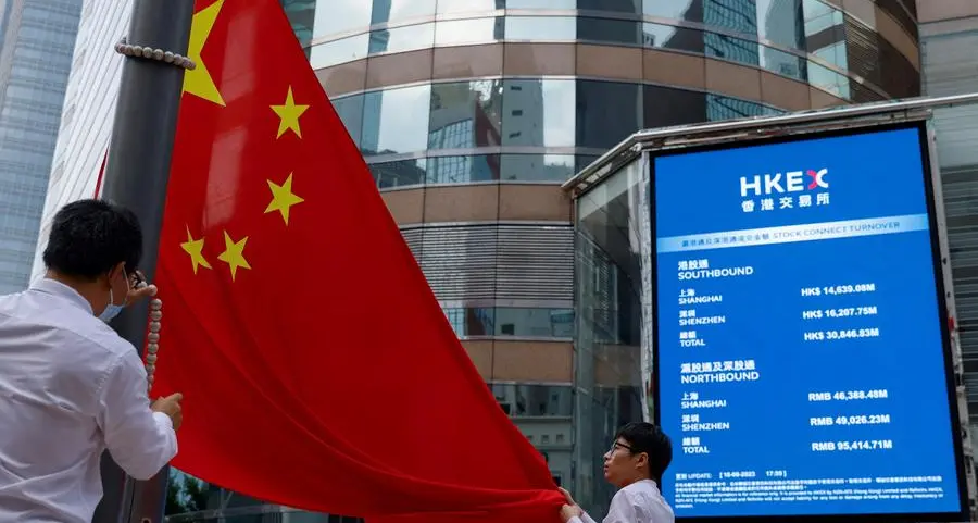 China stocks subdued on mixed trade data, tracking regional markets