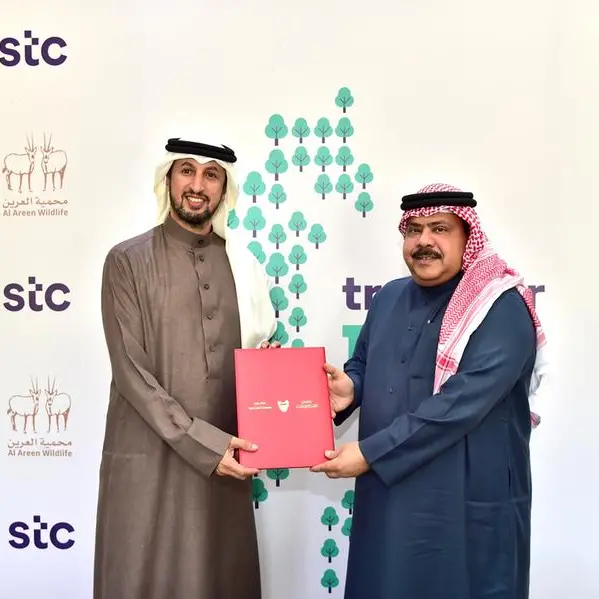 Stc Bahrain partners with Al Areen Wildlife Park to establish a nursery with over 20,000 plants