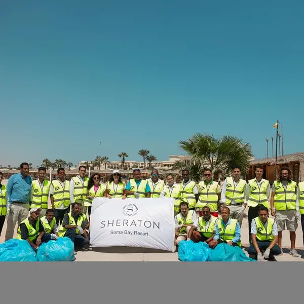 سوماباي تقود جهود الاستدامة في اليوم العالمي لتنظيف الشاطئ