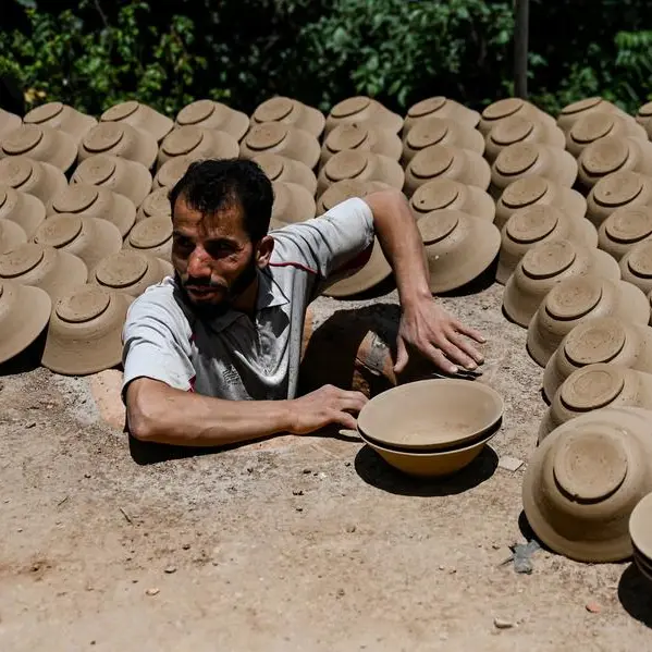Afghan village potters keep centuries-old tradition alive