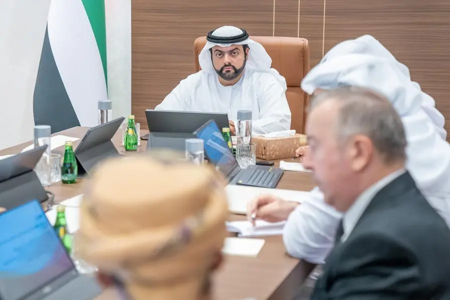 Crown Prince of Fujairah H.H. Mohammed bin Hamad Al Sharqi chairs meeting of the Fujairah Fine Arts Academy\\u2019s board of trustees