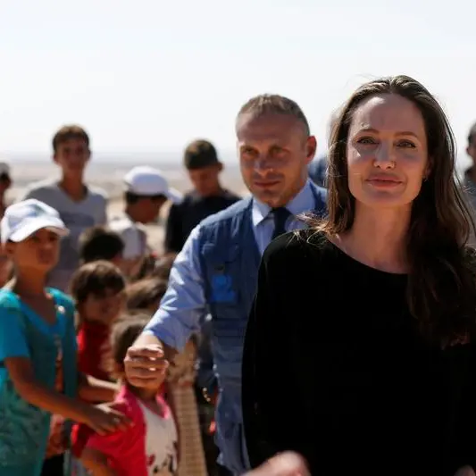 أنجلينا جولي تزور اليمن