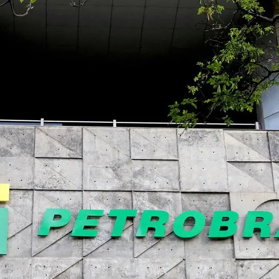 Petrobras to return to Nigeria, 5 MoUs signed