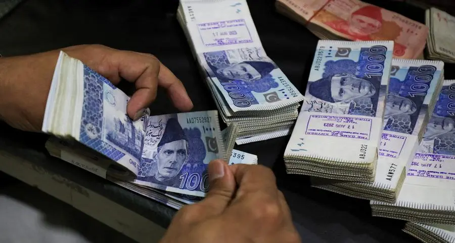 Pakistan rupee closes up 0.3% in interbank market to 287.8 vs U.S. dollar
