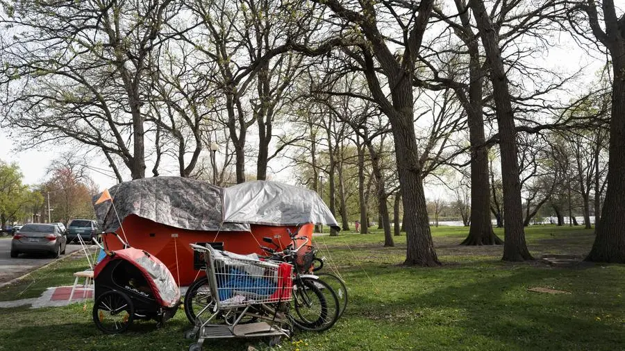 US Supreme Court weighs ban on homeless people sleeping outside
