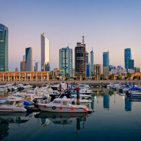 Kuwait may slash 2023-2024 deficit to third: report