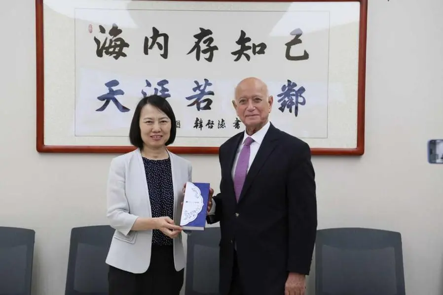 <p>From left to right, Professor Hossam Hamdy, Chancellor of Gulf Medical University felicitated by Prof. Duan Liping, Vice President, Peking University Health Science Center during his recent visit to China.</p>\\n