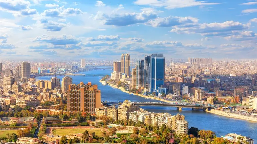 Fitch revises Egypt’s outlook to positive; maintains ‘B-‘ rating